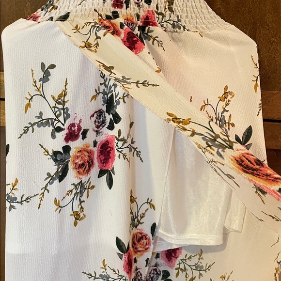 Floral Print Dress - Cream and Pink - Picture 7 of 7